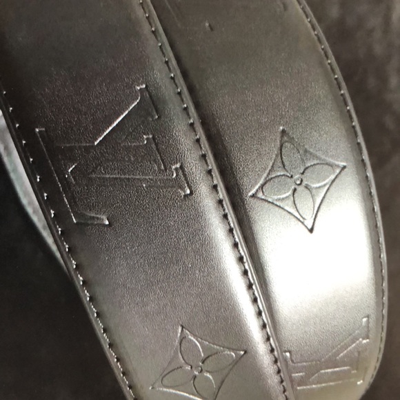 Louis Vuitton black belt - Picture 5 of 5